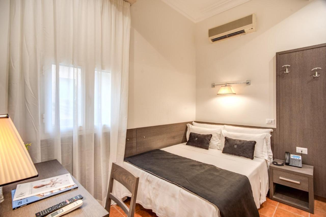 Hotel Mirti โรม ภายนอก รูปภาพ