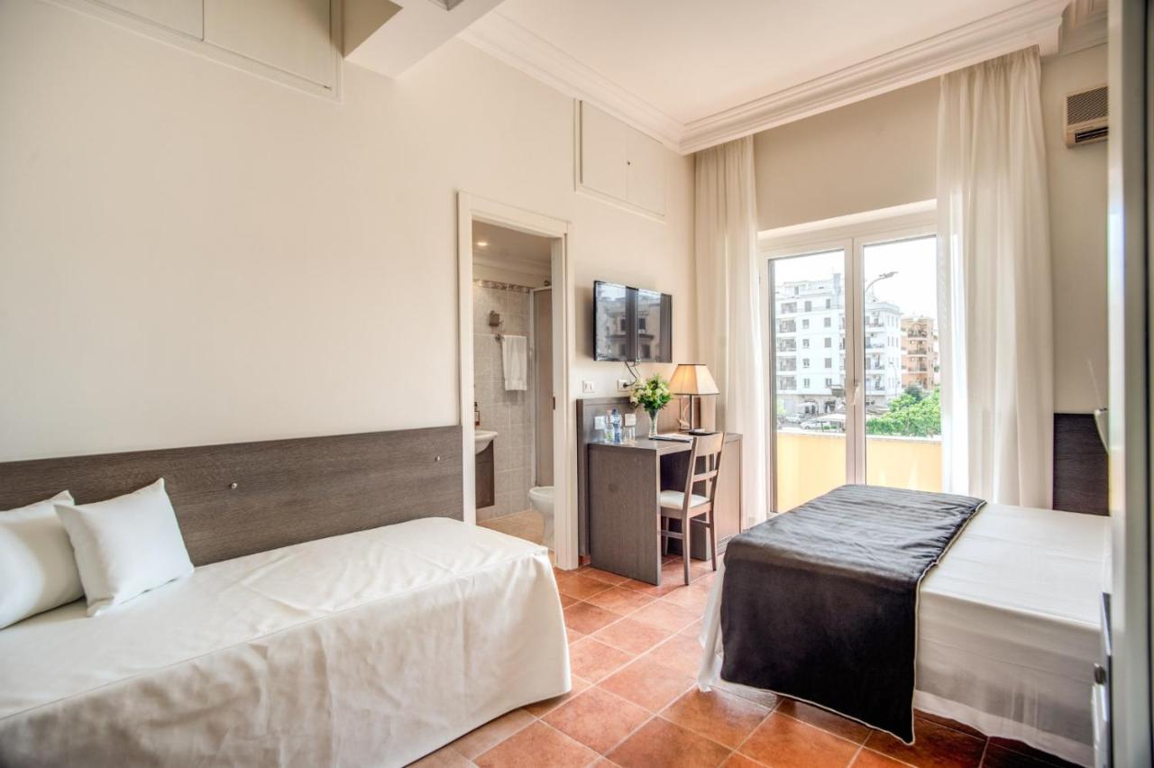 Hotel Mirti โรม ภายนอก รูปภาพ