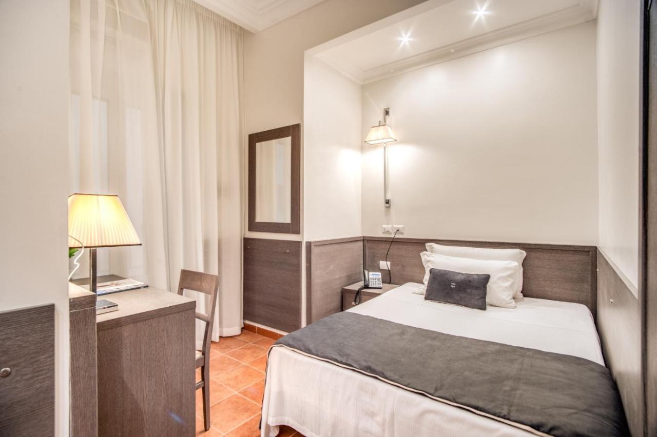 Hotel Mirti โรม ภายนอก รูปภาพ